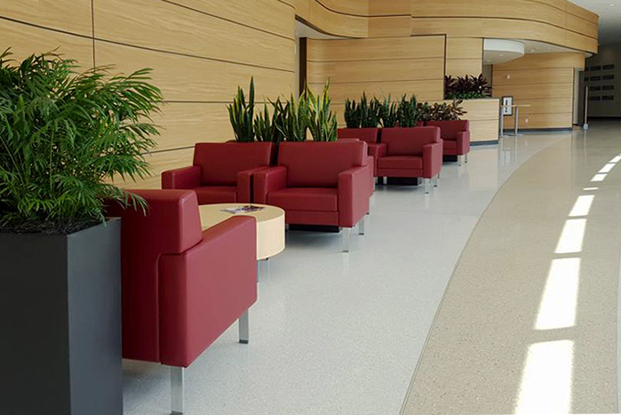  UW-Health at The American Center