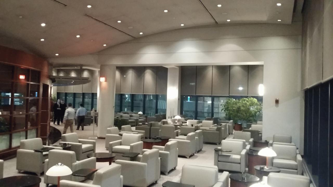 US Airways - Club Lounge-1