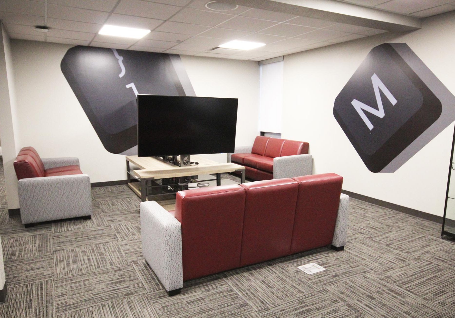 Colorado Mesa University - E-Sports Facility | Rendezvous Squared & Brighton Seating