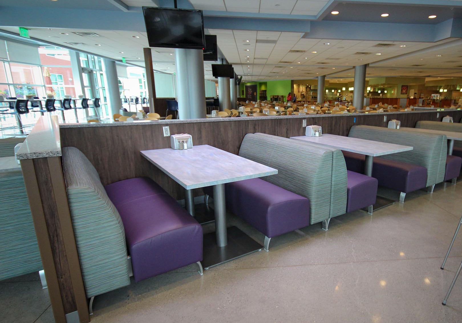 Colorado Mesa University - Dining | Coffee House Seating