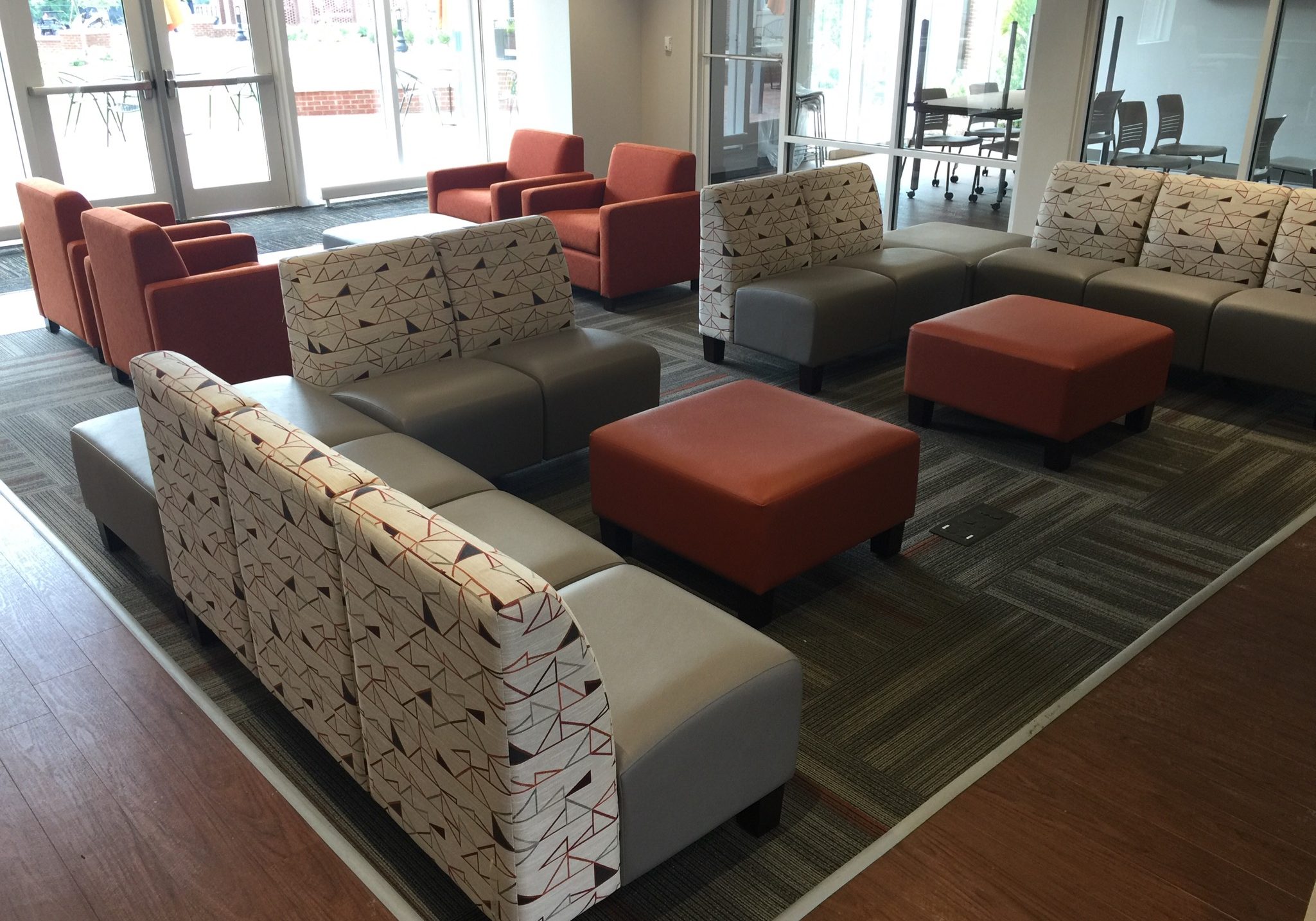 Mercer University Legacy Hall | Coffee House Seating and Ottomans